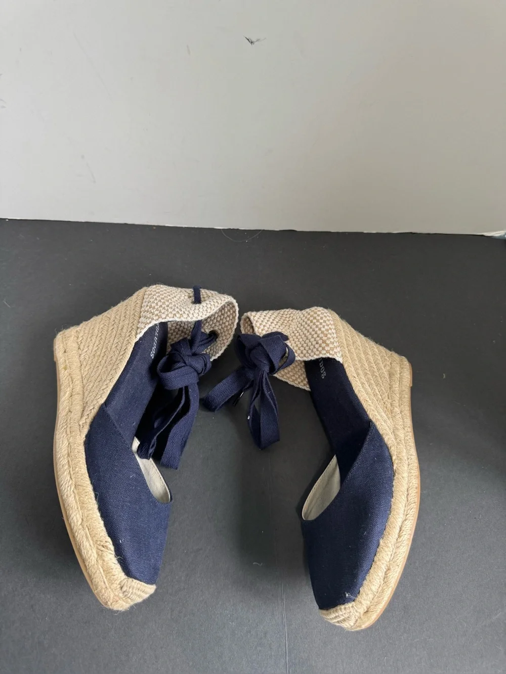 Soludos Classic Wedge Espadrilles in navy blue. Size 7